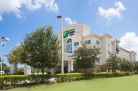 Holiday Inn Express & Suites Fort Pierce West