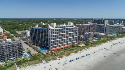 Ocean Reef Resort Отели рядом с достопримечательностью «Шоппинг-центр Нортвуд Плаза»