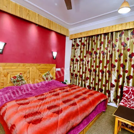 Hotel Kashmir Inn