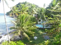 Blue Crystal Beach Resort - Beach