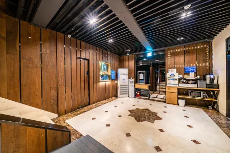 SKY HOTEL Отели рядом с достопримечательностью «Kangnam University»