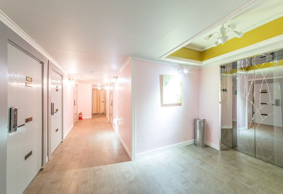 장안 하얀 객실