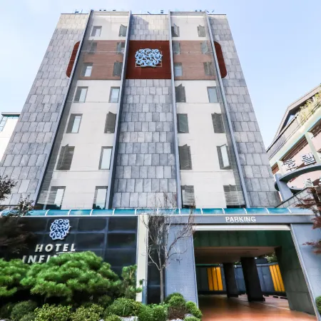 Infinity Hotel