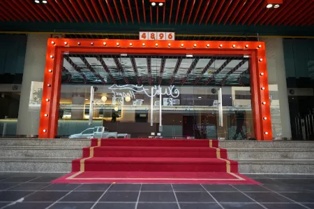 NW 4896 Theater Hotel @ Samnakkham