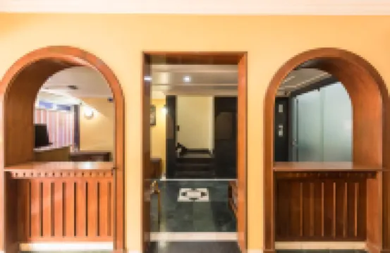 Hotel Chandra Palace.