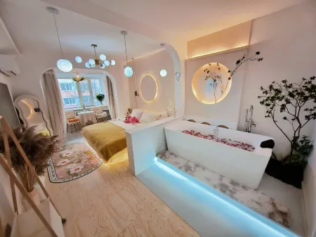 ygms9999 Apartment (Lulin Road) Отели рядом с достопримечательностью «Zhenxing Square»