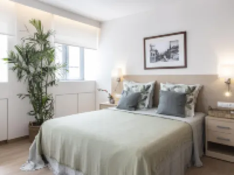 Gallery Suites & Residences Pire otelleri