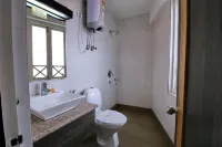 Hotel Dip Palace- Mall Road - 3-Star