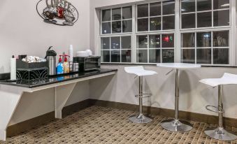 Microtel Inn & Suites by Wyndham Scott Lafayette