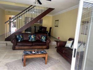 Ripplewood - Entire Condo in Vereeniging