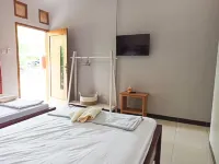 Watukarung Prapto Homestay Hotel a Donorojo