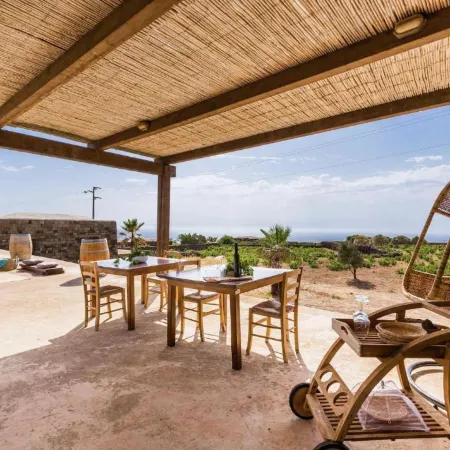 Abraxas Vigne di Pantelleria - Tenuta Bukkuram