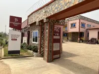 RiverBreeze Hotel Hotels in Yilo Krobo