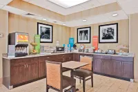 Hampton Inn Huntington/Barboursville - petit déjeuner