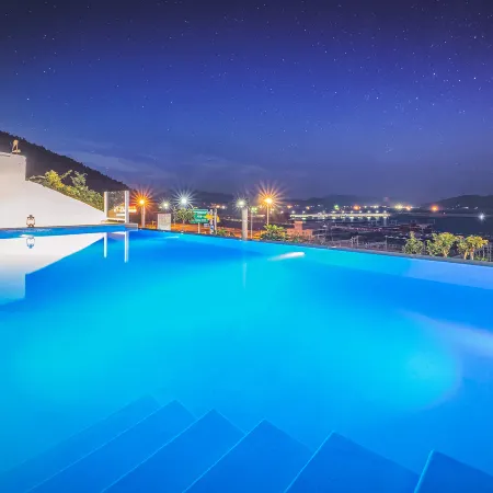 Hotel C Resort