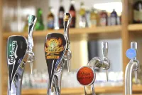 Brit Hotel Calais - bar