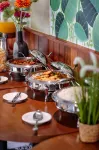 Hotel Youstay Semarang by Sinergi - breakfast