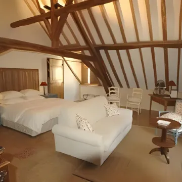 Le Champ des Oiseaux & Spa Отели рядом с достопримечательностью «Музей Сен-Луп»