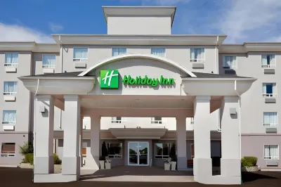 Holiday Inn & Suites Regina Các khách sạn gần First Nations University of Canada