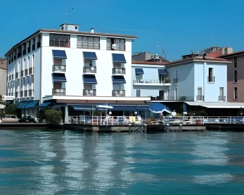 Hotel Flaminia Hotels in Sirmione