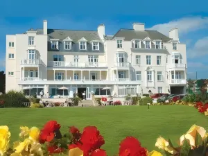 The Belmont Hotel