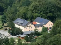 Landgasthof Neue Schänke Отели рядом с достопримечательностью «Meister Karamellus»