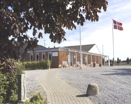 Hotel Korning Holiday Home ヘーデンステット市のホテル