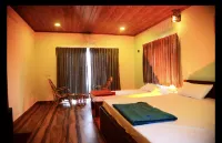 Coastal Republica Shri Sharada Devi Ammanavara Temple 주변 호텔