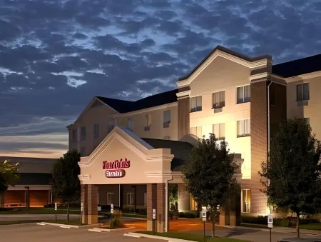 Radisson Hotel Fairview Heights - St Louis