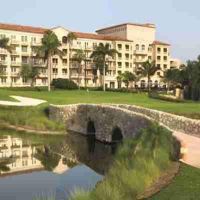 JW Marriott Miami Turnberry Resort & Spa Hotel Exterior