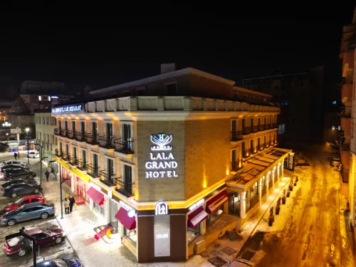 Lala Grand Hotel - bar