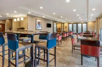 Comfort Suites Manheim - Lancaster Hotels in East Donegal Township