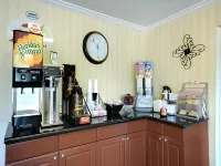 Super 8 by Wyndham Natchitoches - breakfast