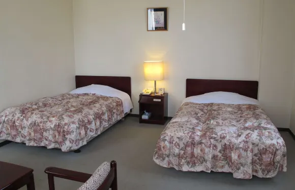 户倉上山田温泉綠色廣場商務酒店