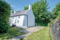 Briardene - 2 Bedroom Cottage - Oxwich Hotels in 
