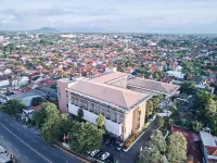 Horison Ultima Ratu Serang Hotel a Cipocok Jaya