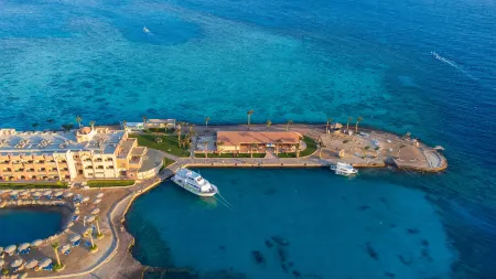 Sunny Days El Palacio Resort & Spa