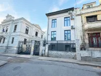 템퍼스 폴리발렌트 홀 주변 호텔