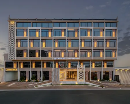 スカイライン タブク ホテル タブークのホテル