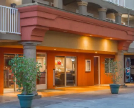 Quality Inn Sacramento Convention Center Hotels in Sacramento