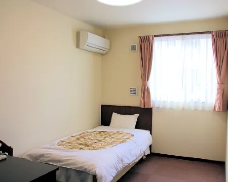 Business Hotel Sanei Okinouchi 相馬のホテル