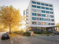 a&o Hamburg Hammer Kirche Отели рядом с достопримечательностью «Парк Бломс»