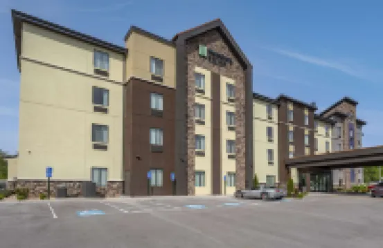 MainStay Suites Bowling Green North