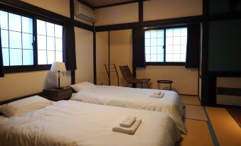Buna Kusatsu Onsen Inn