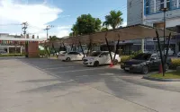 南奔錫裏酒店 - 停車場