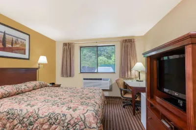 Super 8 by Wyndham la Vale/Cumberland Area Hôtels à : Frostburg