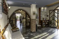 Erato Hotel Hotels in Vathianos Kampos