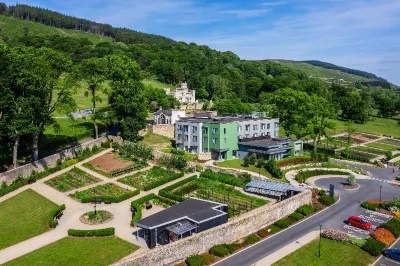 Killeavy Castle Estate Hotel a 
