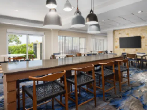 フェアフィールド イン アンド スイーツ バイ マリオット ボカラトン ボカラトンのホテル