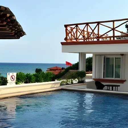Illusion Boutique "Near Beach"